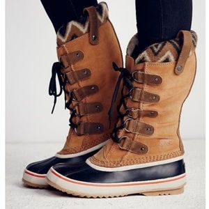 Sorel Joan Arctic Knit Weather Boot, Elk size 6